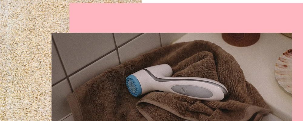 A Purifying and Smoothing Wonder Tool: the ageLOC LumiSpa