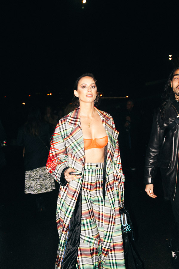 Street Style Looks from Paris Fashion Week fw19 Ready-To-Wear