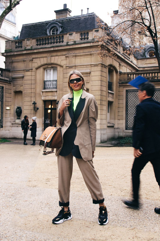 Street Style Looks from Paris Fashion Week fw19 Ready-To-Wear