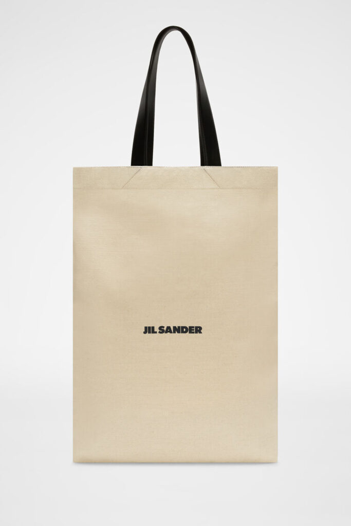 700€ gifts that are a better investment than the chanel advent calendar